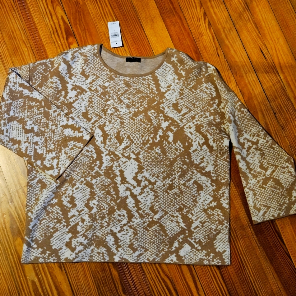 NWT ANN TAYLOR FACTORY CREWNECK SWEATER SIZE SMALL